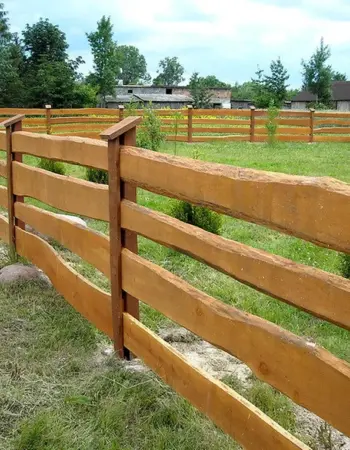 Забор ранчо из горбыля